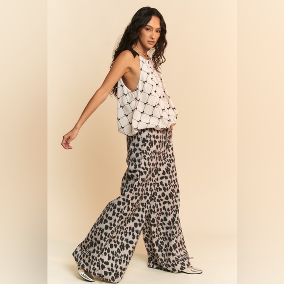 Davi & Dani Ribbon Checker Printed Tie Halter Neck Blouse Top🆕 - Picture 4 of 8